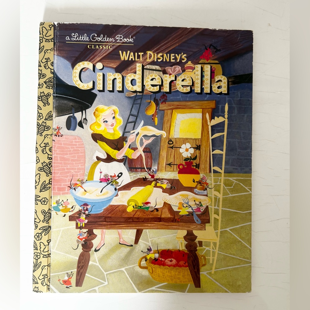 2018 Walt Disney's Cinderella Little Golden Book